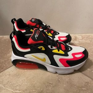 Nike Airmax 200, Youth 6